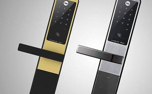 青島附近汽車(chē)開(kāi)鎖服務(wù)